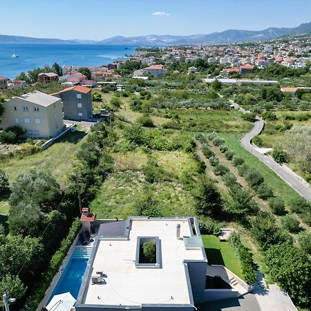 Life - New And Luxury Holiday House Villa Kastela Exterior photo