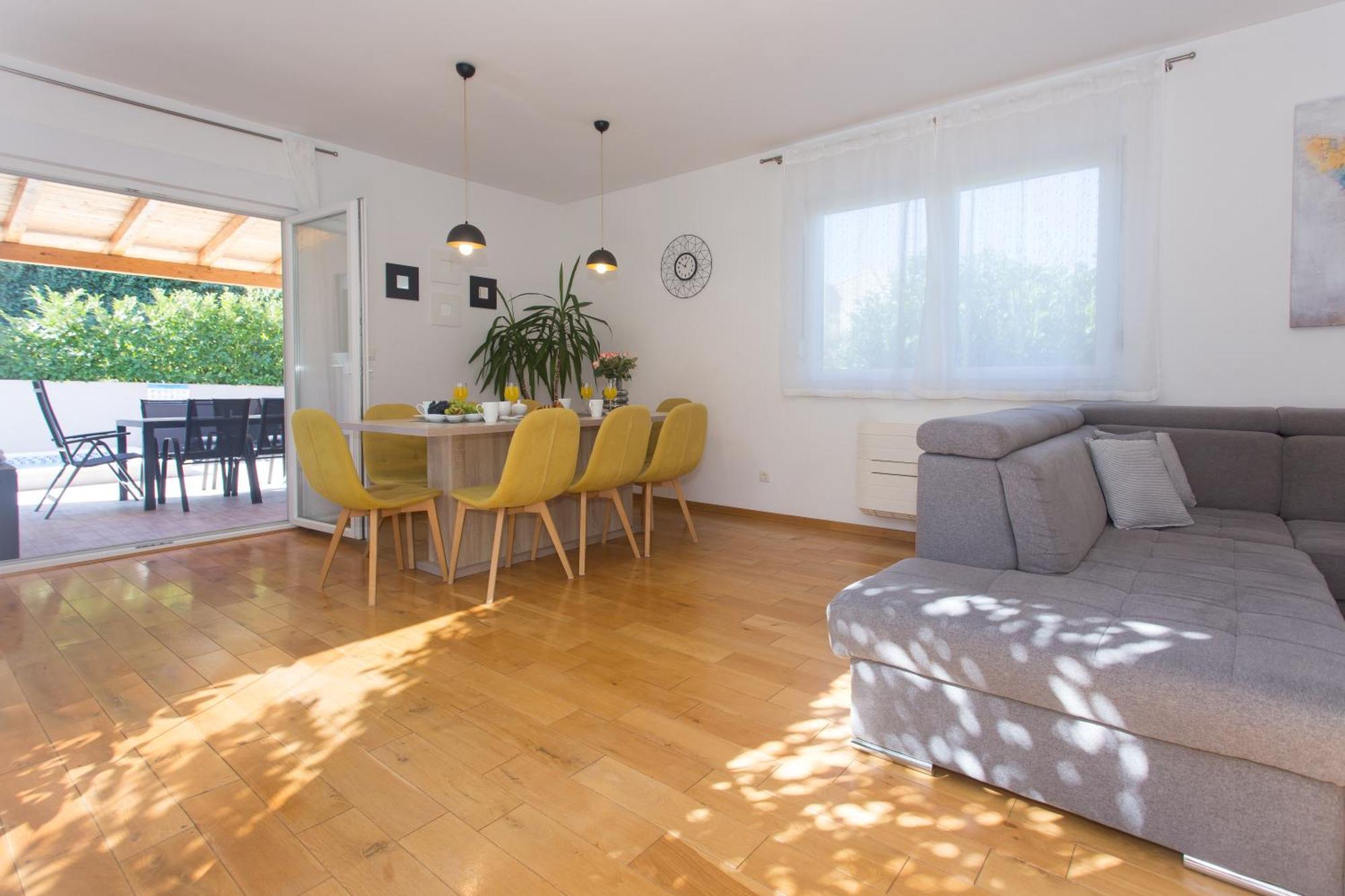 Life - New And Luxury Holiday House Kastela Exterior photo